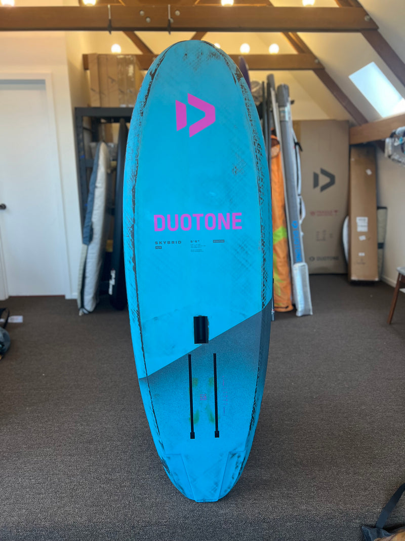 2025 Duotone Skybrid SLS 5'6" 70l - USED/DEMO
